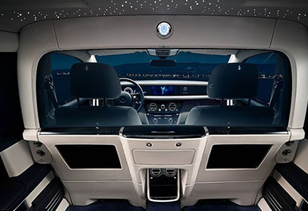 Rolls-Royce Phantom Privacy Suite
